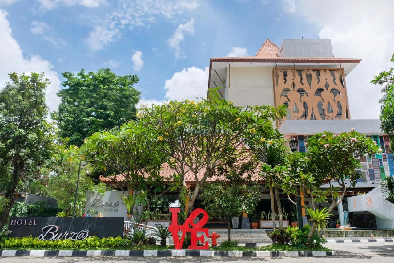 Burza Hotel Yogyakarta Eksteriør bilde