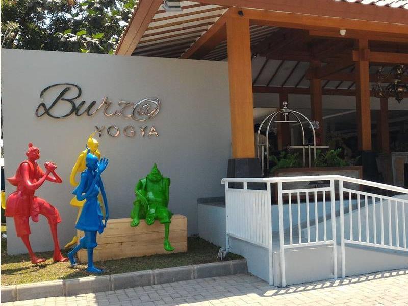 Burza Hotel Yogyakarta Eksteriør bilde