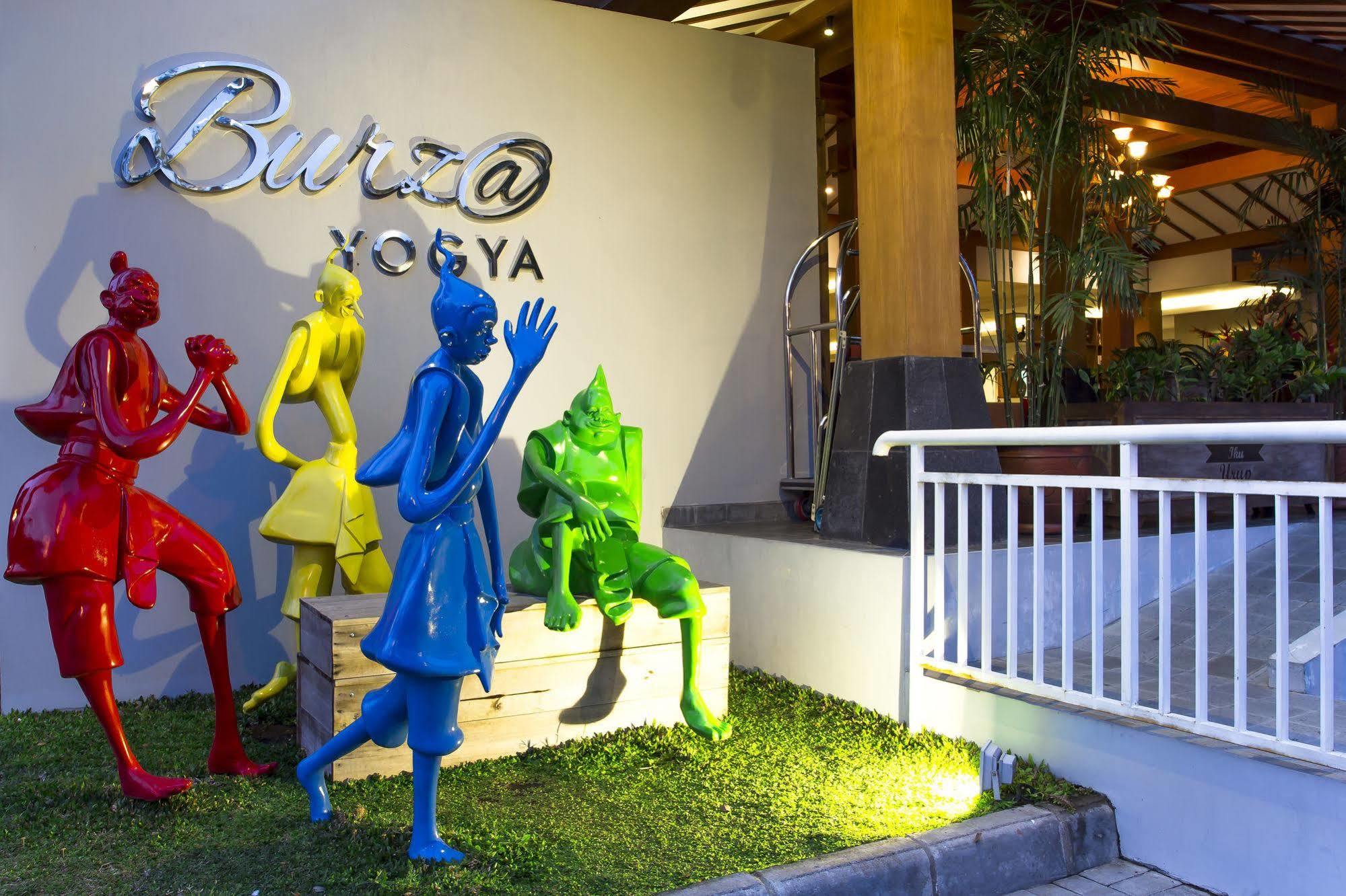 Burza Hotel Yogyakarta Eksteriør bilde