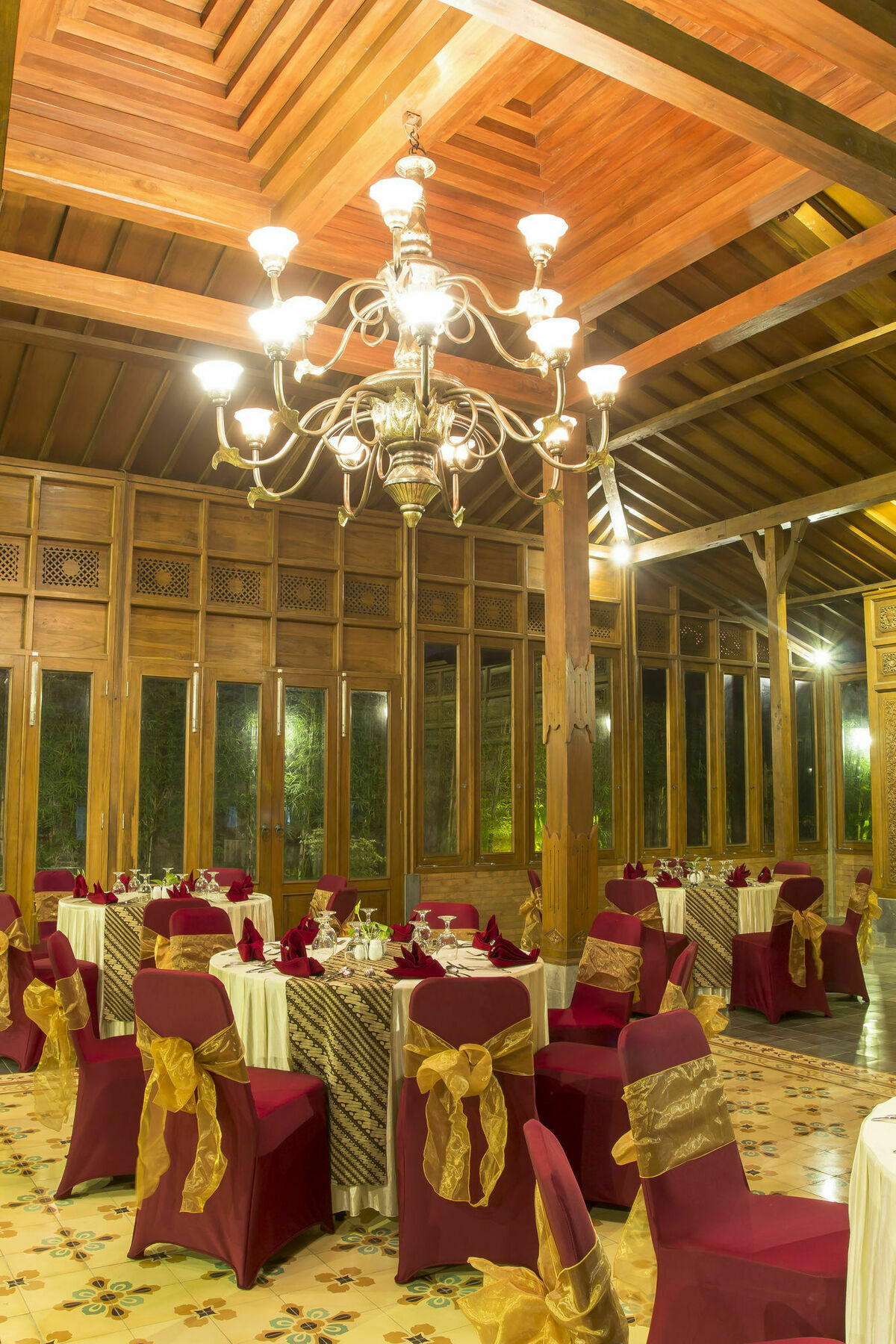 Burza Hotel Yogyakarta Eksteriør bilde